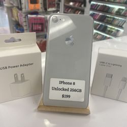 iPhone 8 Unlocked 256 (NO Finger Print)