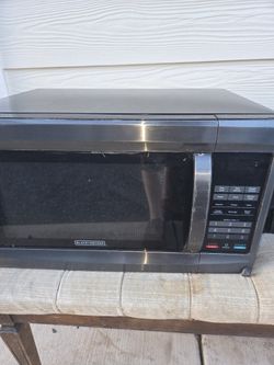 Microwave Black Becker