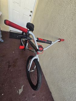 GT Pro Series BMX Bike