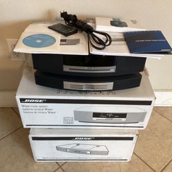 Bose Wave Music System With CD Changer, Bluetooth Adapter/Remote