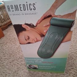 Homedics : Messaging Body Roll  (With Heat) Comes With  Instruction  M
