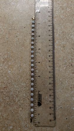 14k Yellow Gold Opal Bracelet