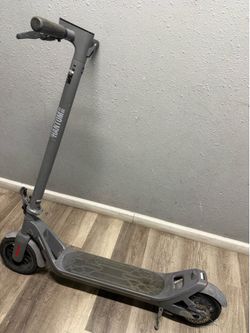Electric scooter