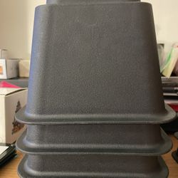 Furniture or bed risers