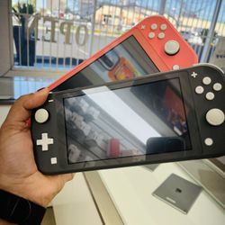 Nintendo Switch Lite 