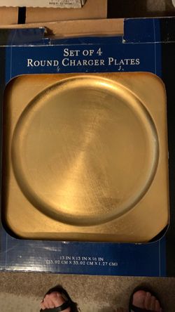 Set of 4 Gold Round Charger Plates 13"