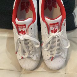 Men’s Adidas Sneakers 9