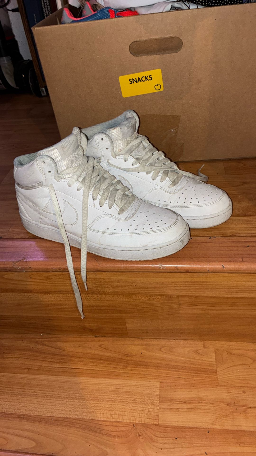 Nike Court Vision Mid