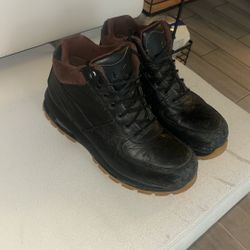 Nike ACGs 