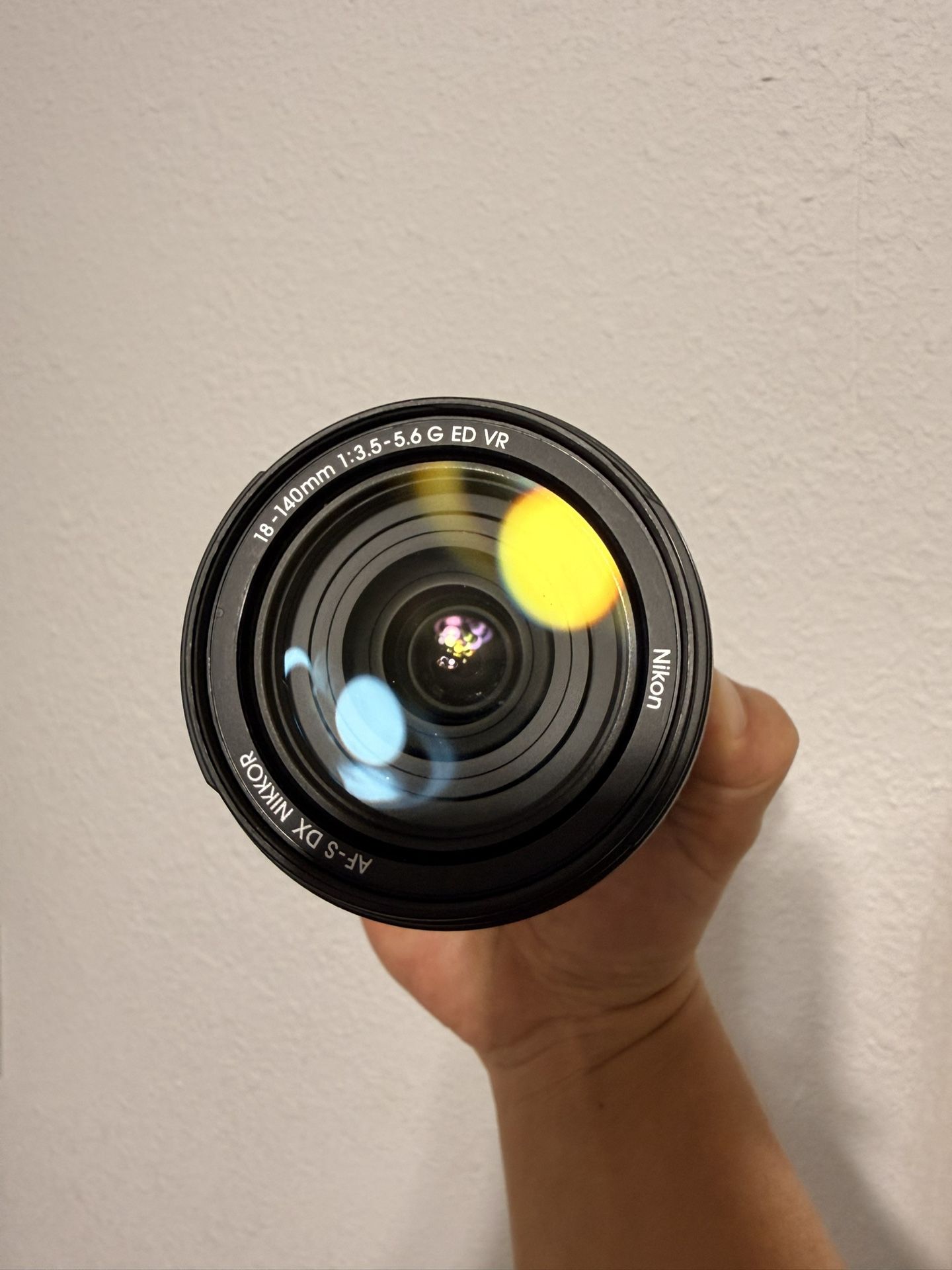 AF-S DX NIKKOR 18-140mm f/3.5-5.6G ED VR