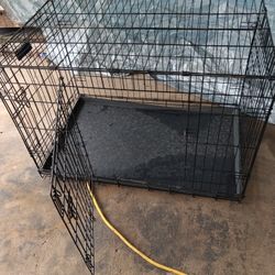 Precision Pet Company. Dog Crate, Black 