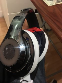 BEATS LIMITED EDITION