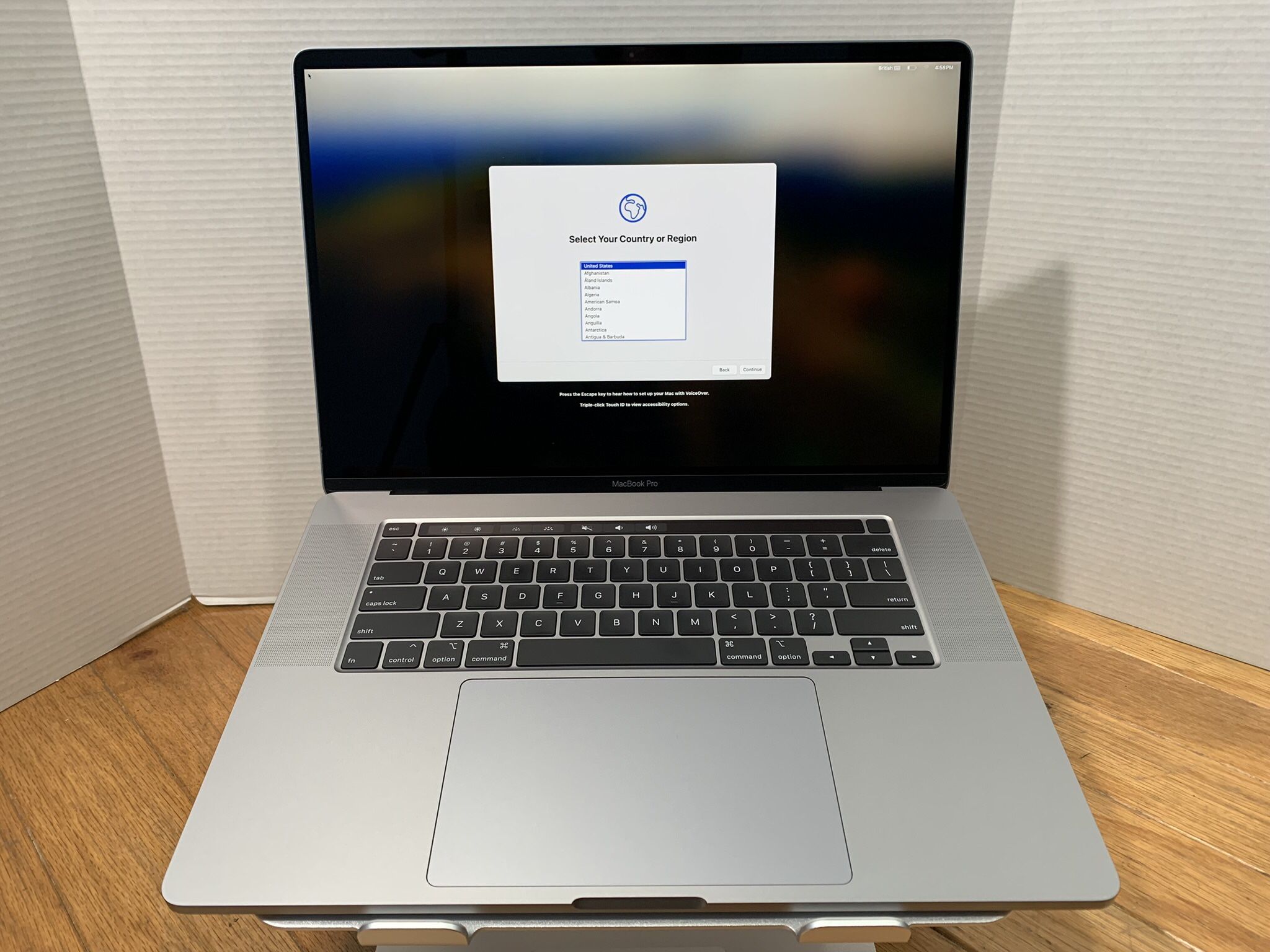 $850 (FIRM), 32GB RAM/1TB SSD/8GB GPU, 2019 16” Touch Bar MacBook Pro, 6-Core i7, $3402 org. retail