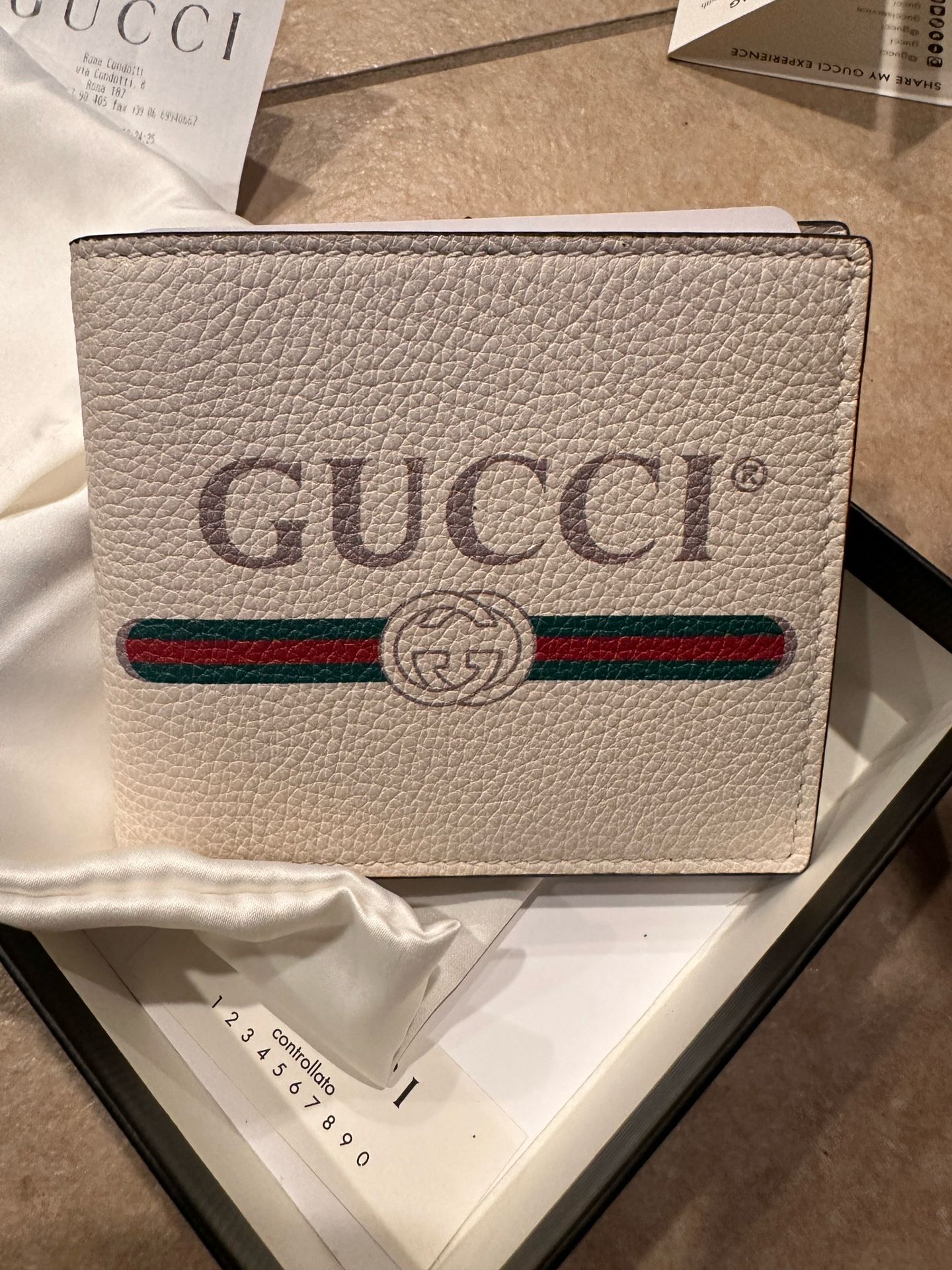 Gucci Print Bi Fold Wallet White