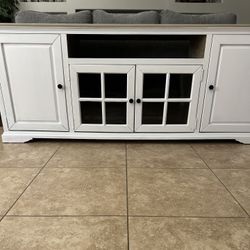 Tv Stand- Delivery Available