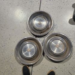Cadillac Hubcaps 