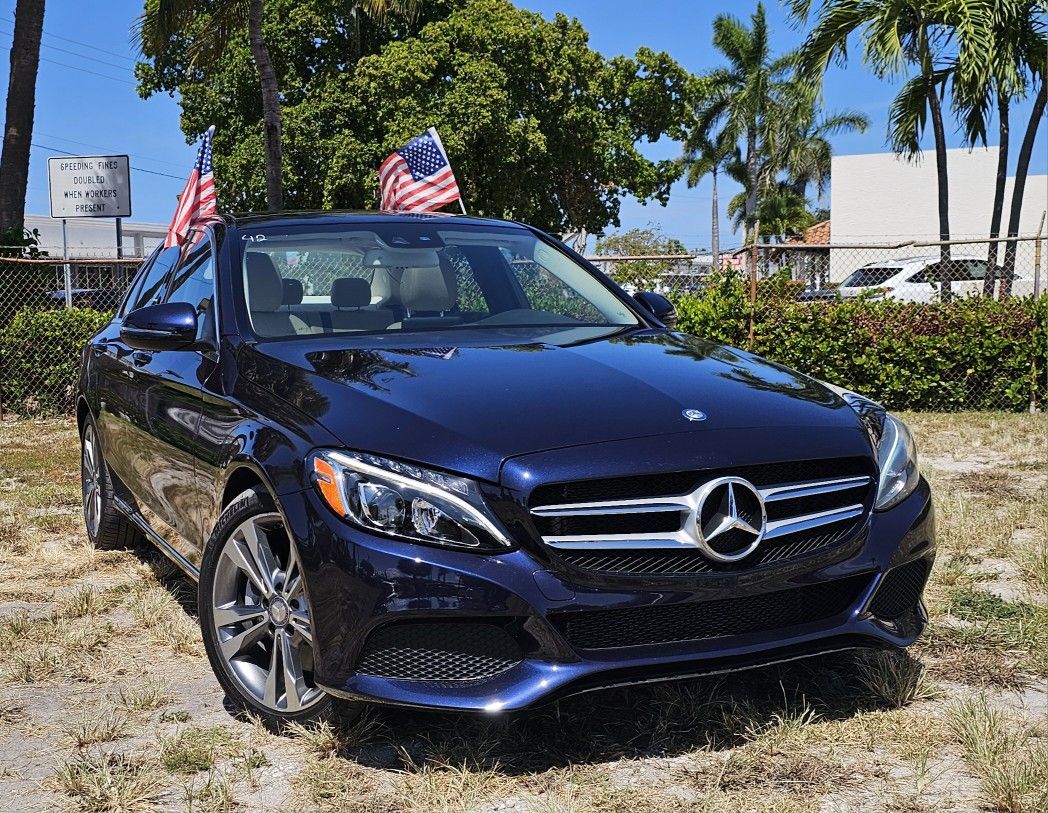2016 Mercedes-Benz C-Class