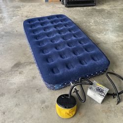 Camping Air Mattress with Pumps 