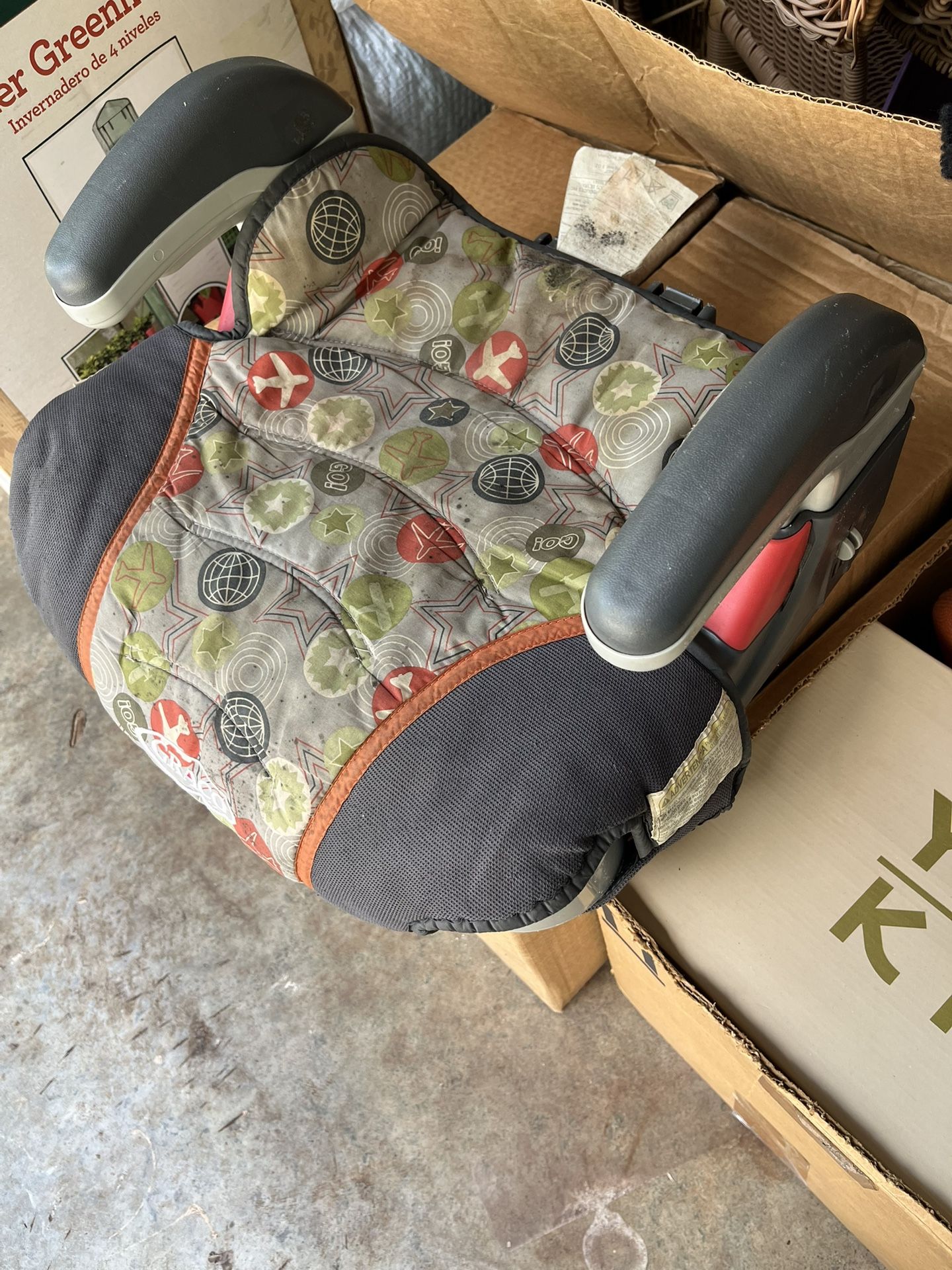 Toddler booster seat
