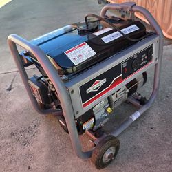 BRIGGS & STRATTON 3500 WATTS GENERATOR