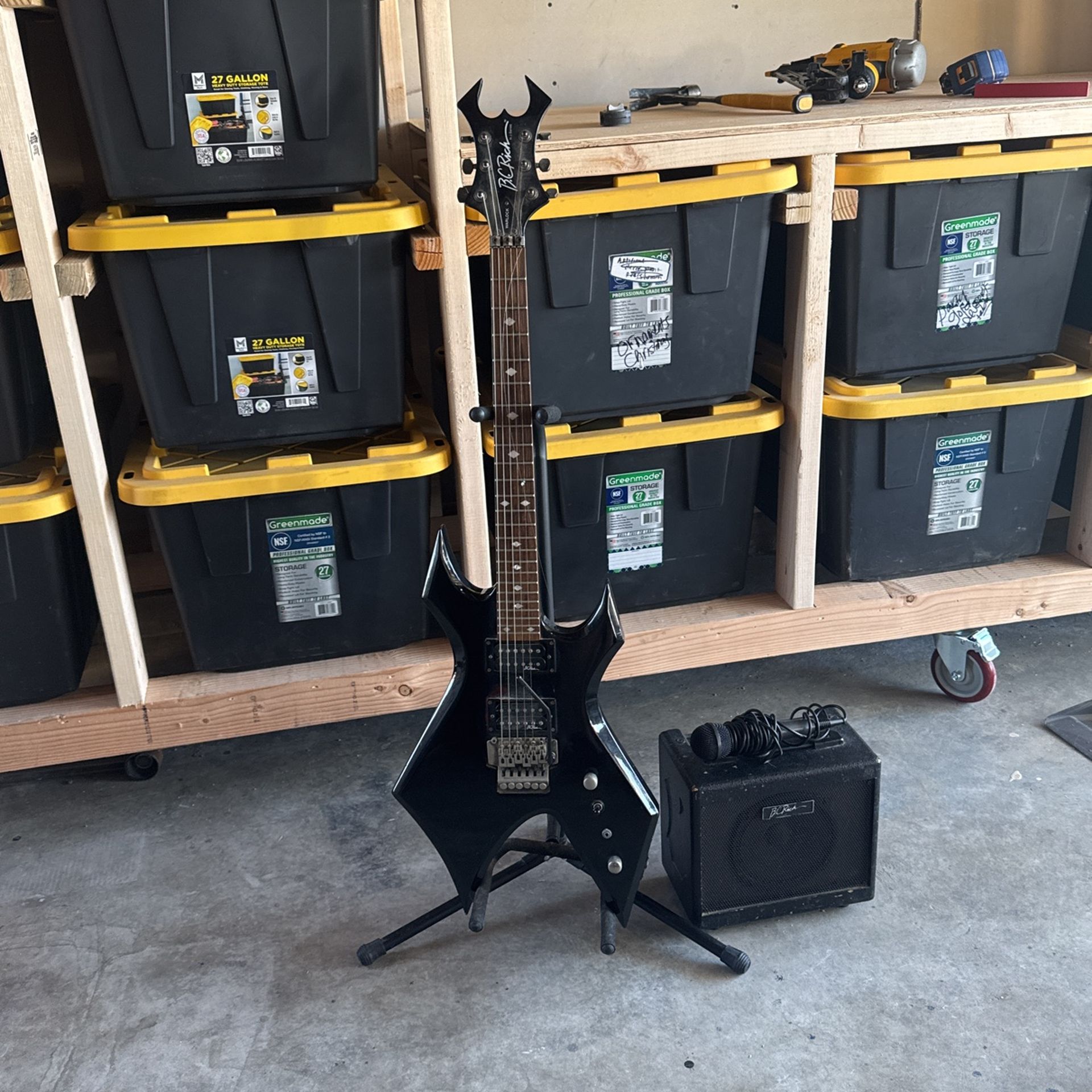Electric Guitar
