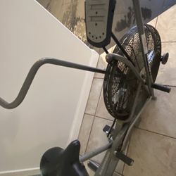 Workout Equipment 