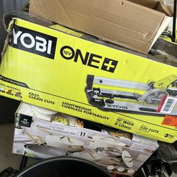 Ryobi 18v Flooring Saw 5 1/2 Blade Batterie & Charger 