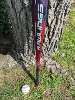 Rawlings "BIG BARRELL " BAT. ( SEE PICS) LOCATED IN GLENDORA  CHECK OUT MY PAGE ALOT OF BASEBALL EQUIPMENT FOR SALE  "CHEAP "