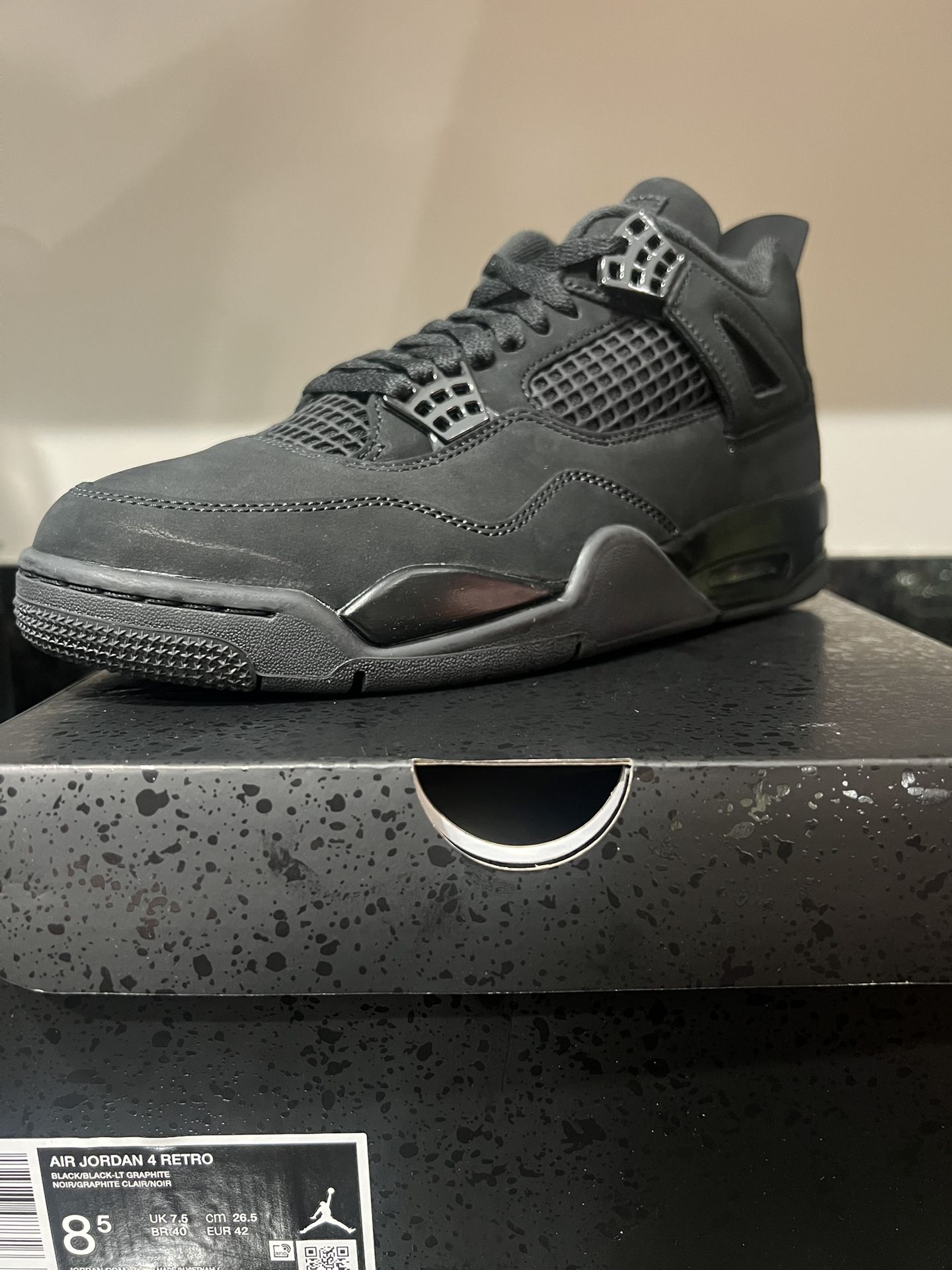 Jordan 4 Black Cat Size 8.5 / 10w