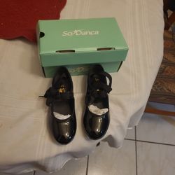 Girl Tap Shoes 