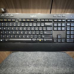 Logitech K510 Bluetooth wireless keyboard