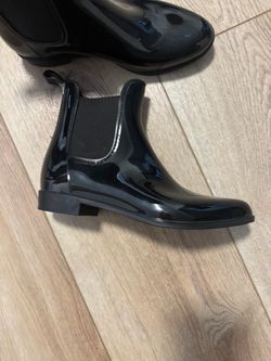 Black Glossy Chelsea Rain Boots