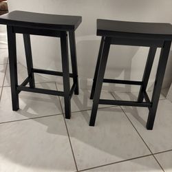 2 Dark Wood 24” Tall Espresso Brown Black Barstools. Saddle Seat Stool With Footrest For Island Bar Or High Top Table.  Great Pair Only $50 Cash. 