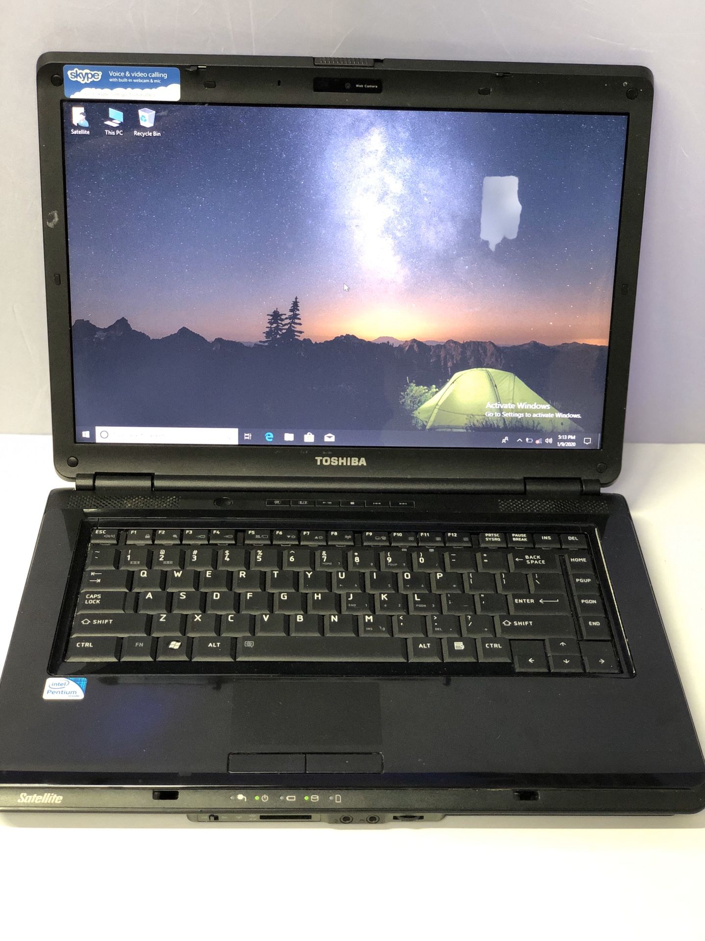 Toshiba Satellite laptop PC Windows 10