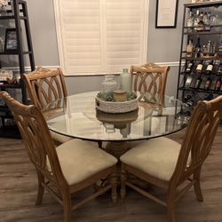 Dining Set & Buffet- Excellent Condition 