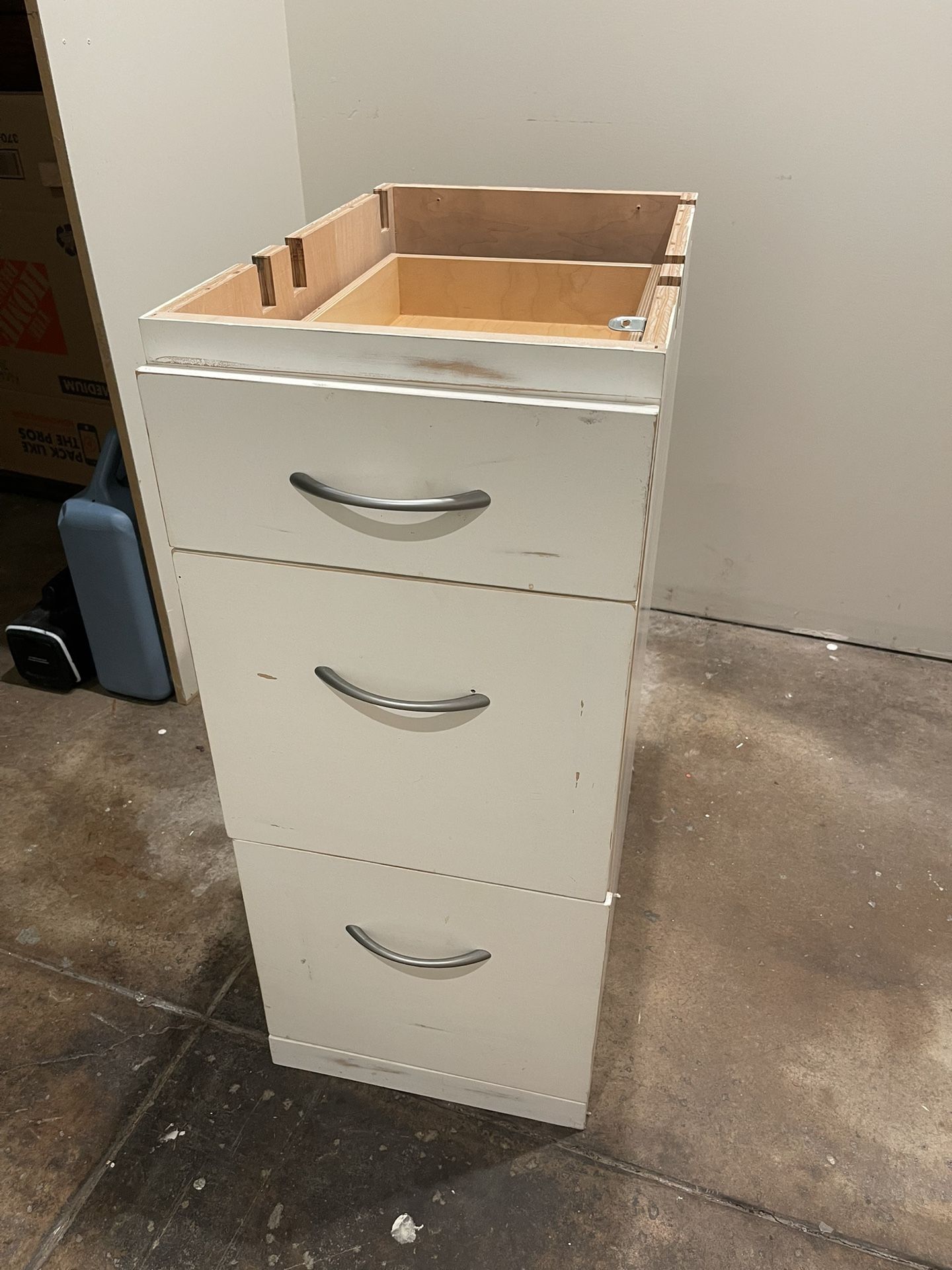 Wood Filing Cabinet - 3x Drawer