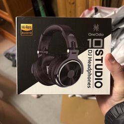 OneOdio 10 Studio DJ Headphones Hi-Res Audio Brand New
