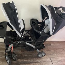 Used babytrends Stroller For Twins In Excellence Condition
