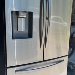 Refrigerator 28 cu. ft., Stainless Steel $200 OBO