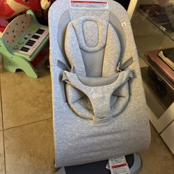 Ergobaby Bouncer