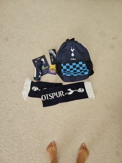 Official Tottenham Scarf & Backpack