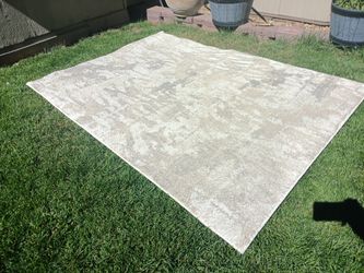 Soft White Cream Colored Area Rug Carpet 5' x 7' 