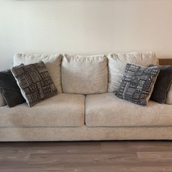 🛋️ Modern Sofa Bed — Original Price $1200, Selling for $300 with Free Wall Art