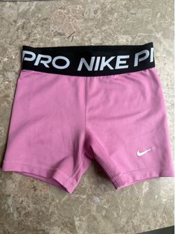 Nike Pro Shorts - women’s - Medium - Pink