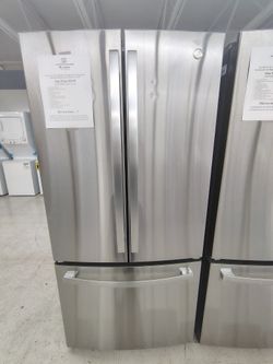GE 24.7 Cu. Ft. French Door Refrigerator In FingerPrint Resistant Stainless Steel, ENERGYSTAR