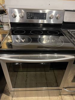 30” Stainless Steel GlassTop Samsung Electric Stove FOR SALE!!!