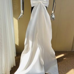 Bow Attachment For Wedding Dress