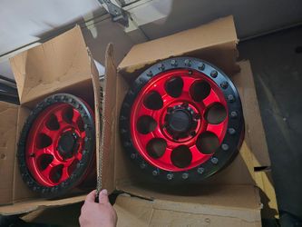 BEADLOCK WHEELS BOLT PATTERN 6X135 FORD F150 RAPTOR WHEELS SIZE 17" PRICE 800