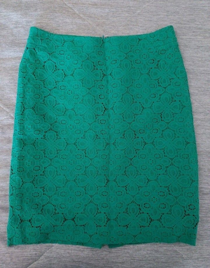 Pencil lace skirt by The Limited, size 6