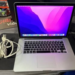 Apple MacBook Pro 2014 i7 15 Inch 16 GB  For Sale